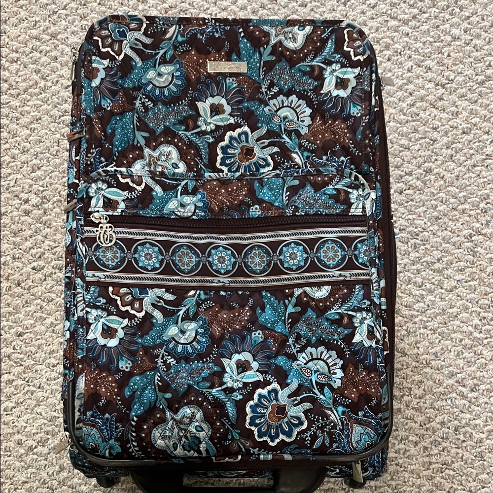 Vera Bradley Floral Patterned carry on Suitcase